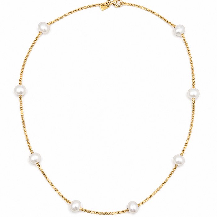 Pearl necklace on a gold vermeil chain