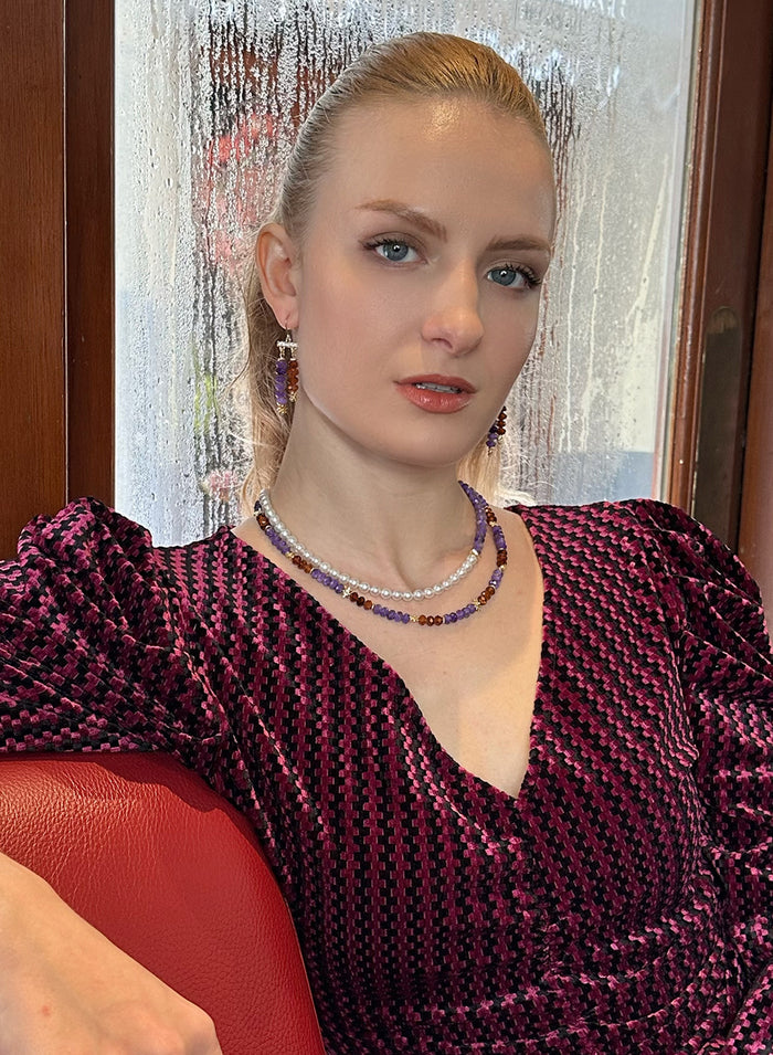 Embrace timeless style and grace with our Amethyst & Freshwater Pearls Short Necklace – a manifestation of luxury for those who appreciate the finer things in life.