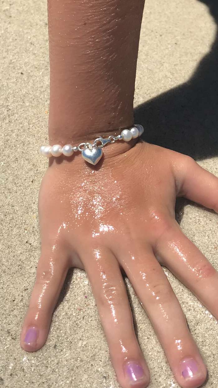 girls pearl bracelet with sterling silver heart charm