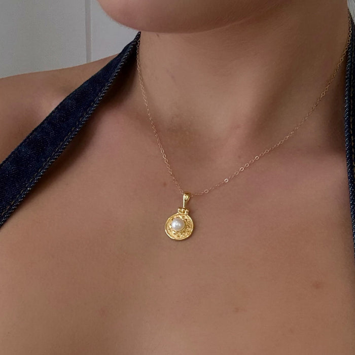 Aztec Pendant Gold – Lush Designs Jewellery