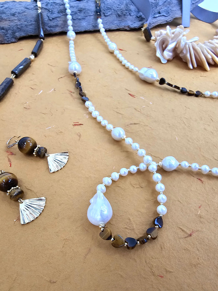 Baroque Freshwater Pearls With Heart Tiger-Eye Stone Long Necklace QN009