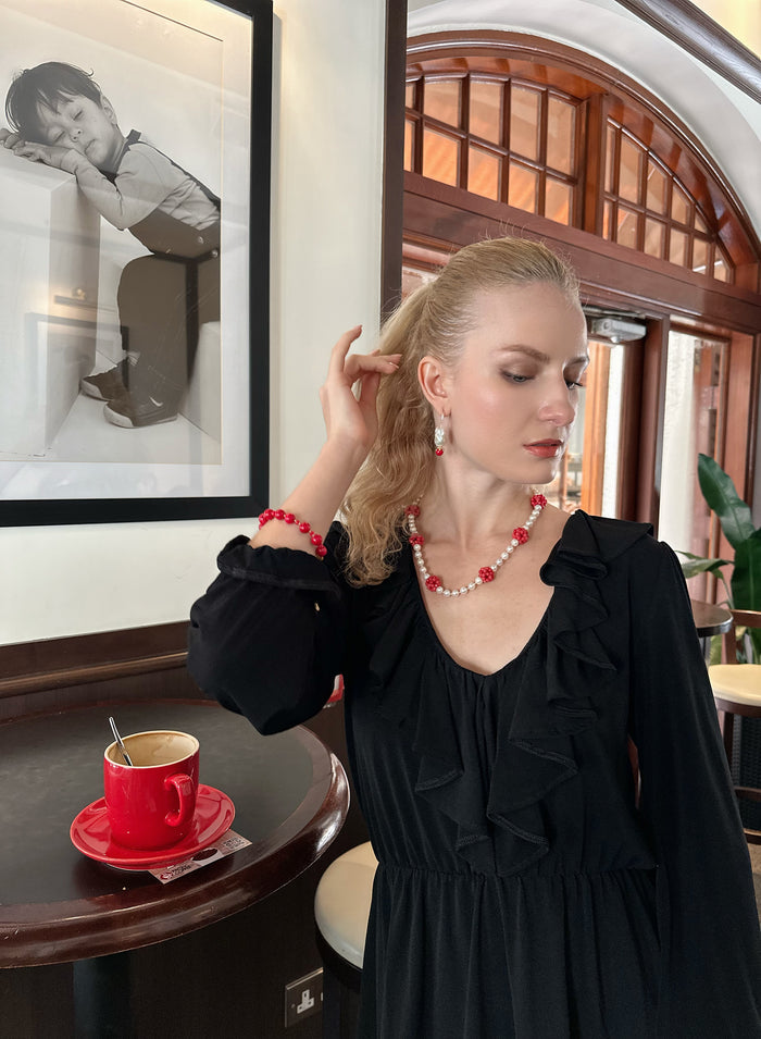 Make a statement with these stunning Baroque Pearl With Coral Hook Earrings and let your style shine.