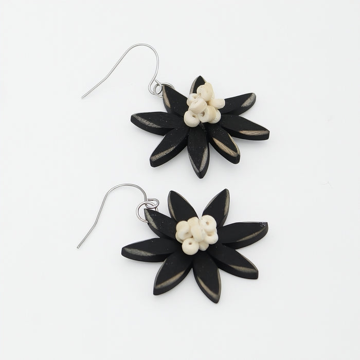 Black Amaya Flower Earrings