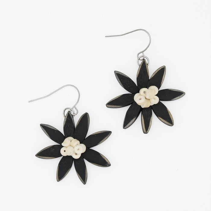Black Amaya Flower Earrings