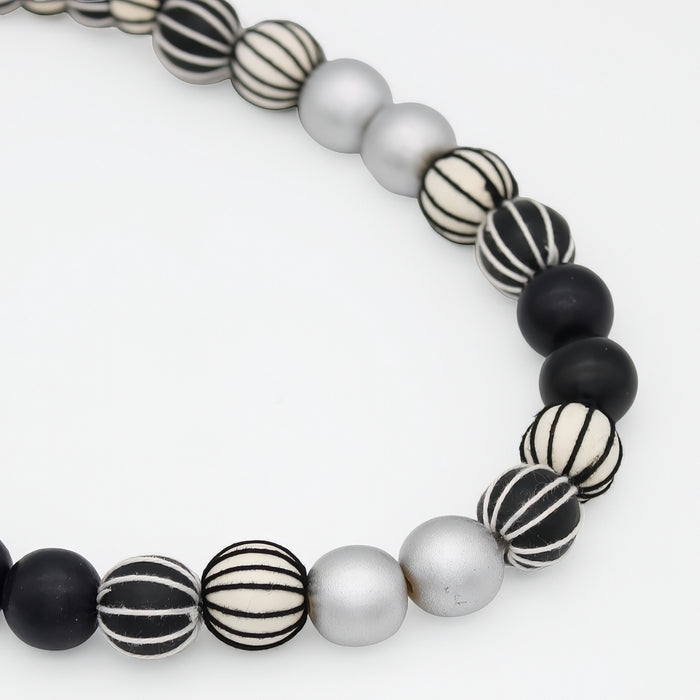 Black and Cream Threaded Art Deco Necklace
