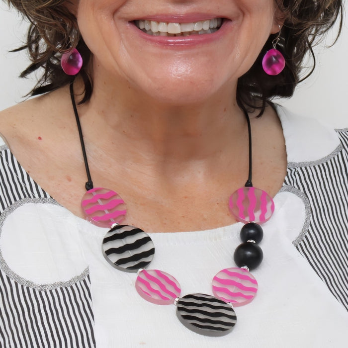 Black and Fuchsia Vera Necklace - Sylca Designs - Chunky Jewelry