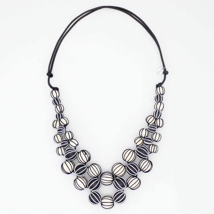 Black and White Pamela Berries Necklace