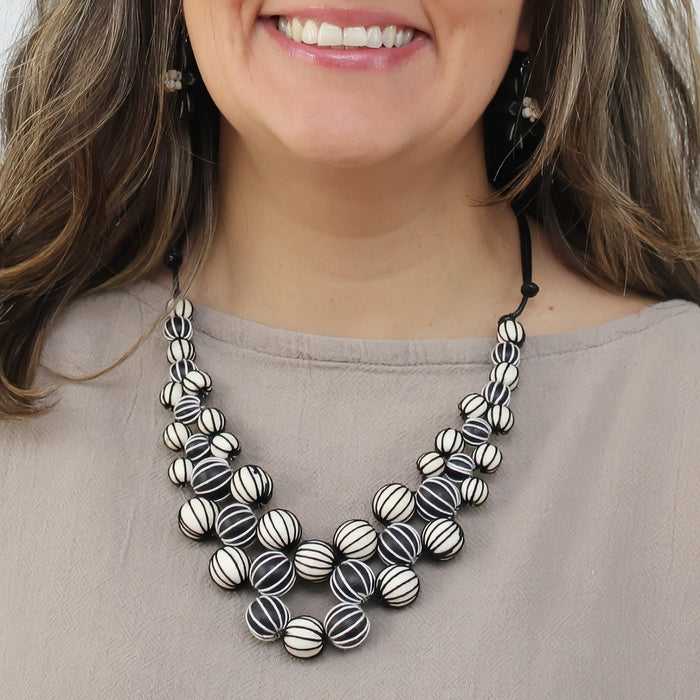 Black and White Pamela Berries Necklace