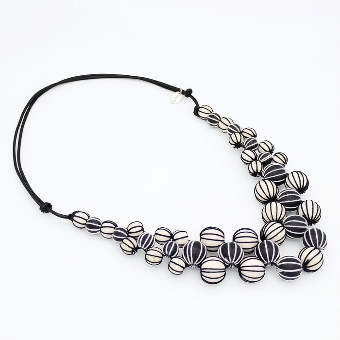 Black and White Pamela Berries Necklace