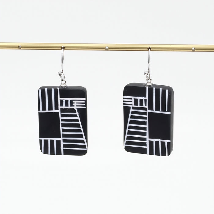 Black Geovibe Drop Earring