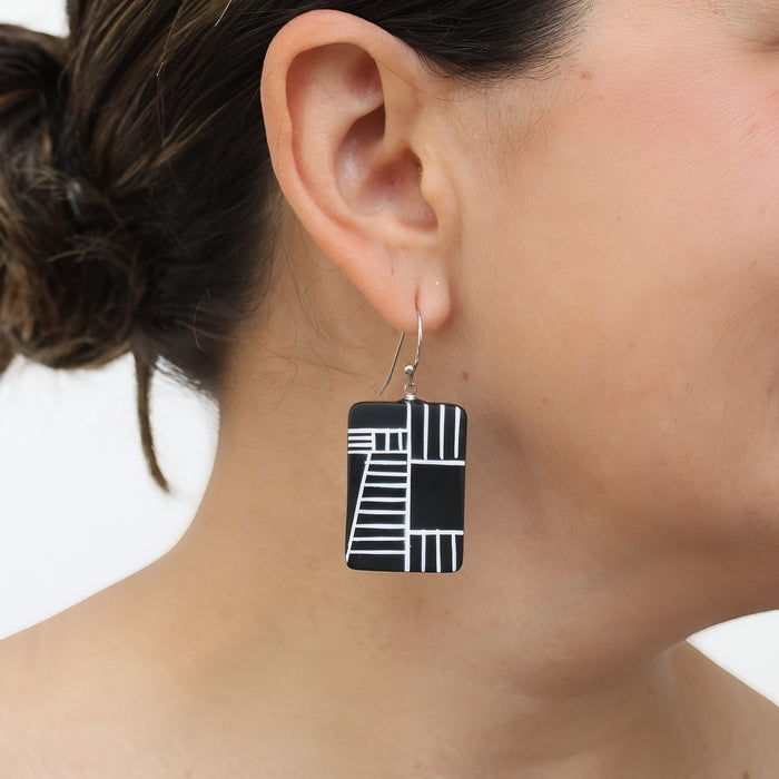 Black Geovibe Drop Earring
