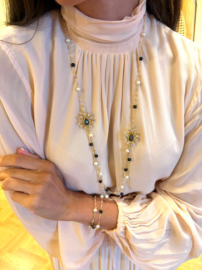 Black Obsidian And White Freshwater Pearl With Flower Pendants Necklace SN047