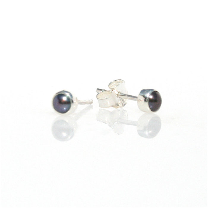 black pearl bezel set studs