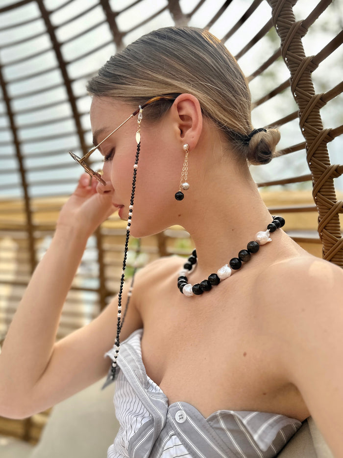 Black Spinel and Freshwater Pearls Eye Glasses Chain EC006 - FARRA