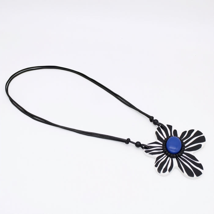 Blue Bumble Blossom Daisy Pendant