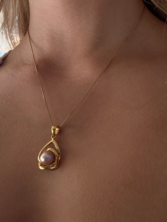 Cable Beach Haze Pink Pearl Pendant Gold Vermeil | Gold Pink Pearl Pendant