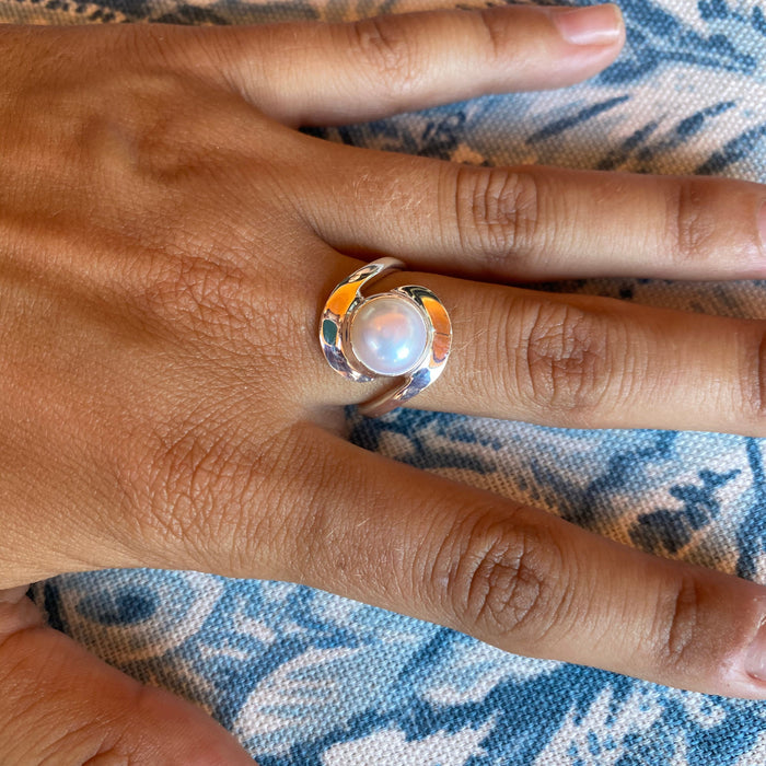 Pearl ring set in silver