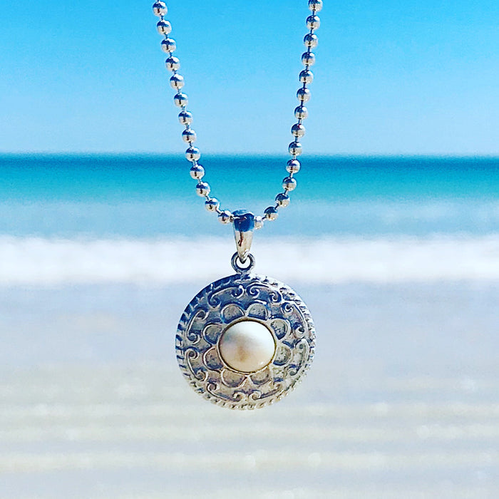 bohemian pearl pendant