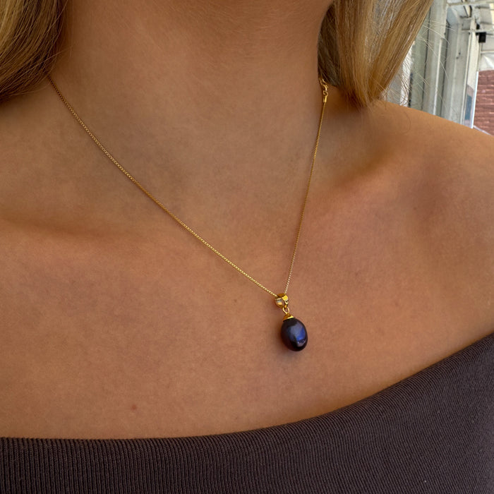 Classic Black Pearl Pendant 9ct Gold | Genuine Black Pearl 9 Carat Gold Pendant