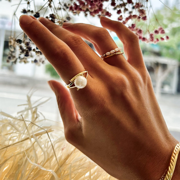 Classic White Pearl Ring Silver