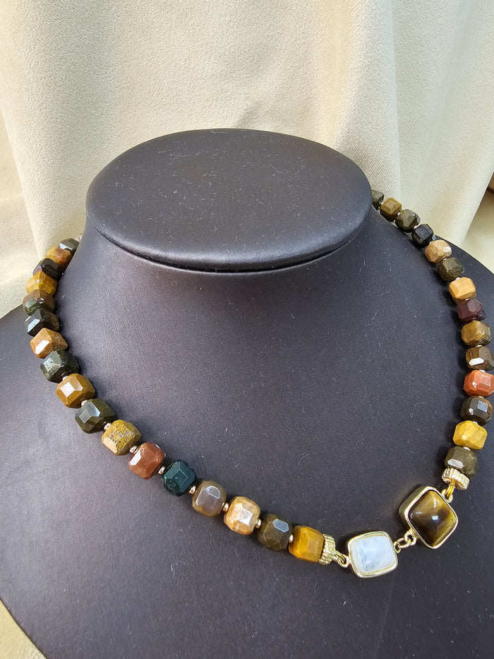 Cube Shaped Tiger Eye With Moonstone Necklace NN029
