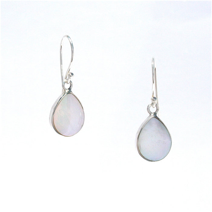 Mother of pearl dew drop shaped earrings