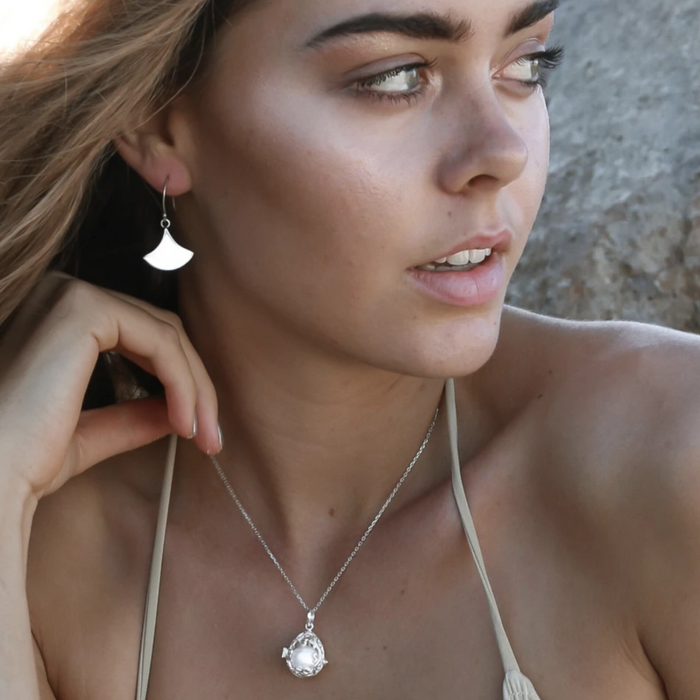 Fan shaped mother of pearl silver hook earrings