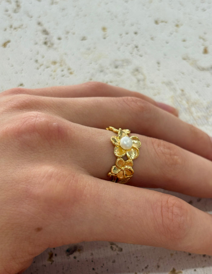 Frangipani Pearl Ring Gold | Gold Vermeil Coastal Ring Australia