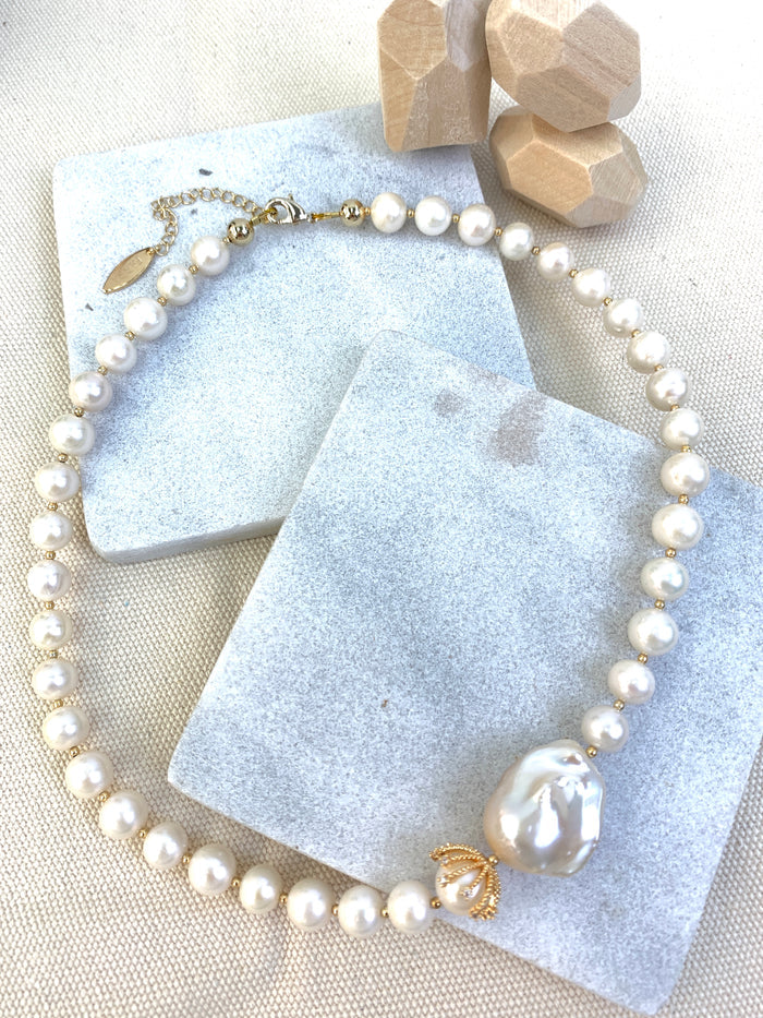 Freshwater Pearls with Baroque Pearl Necklace HN039 - FARRA