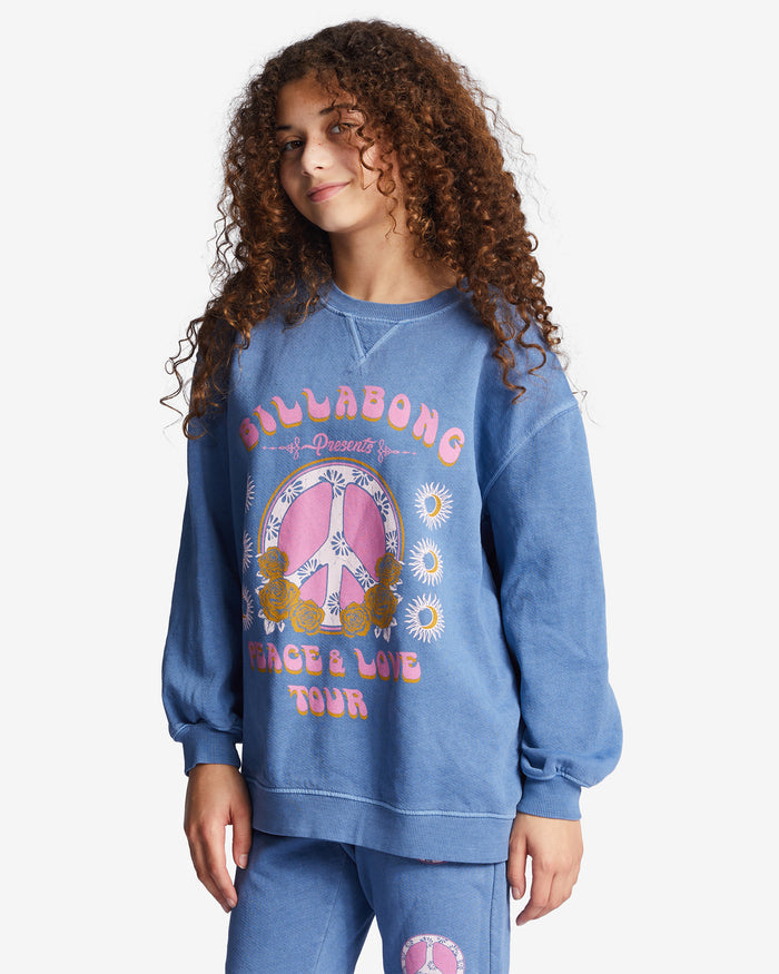 Girls Making Waves Crewneck Sweatshirt - Medium Vintage