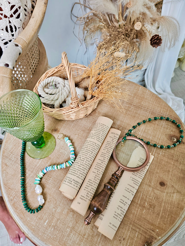 Green Malachite With Heart Shape Agate Choker Necklace QN018