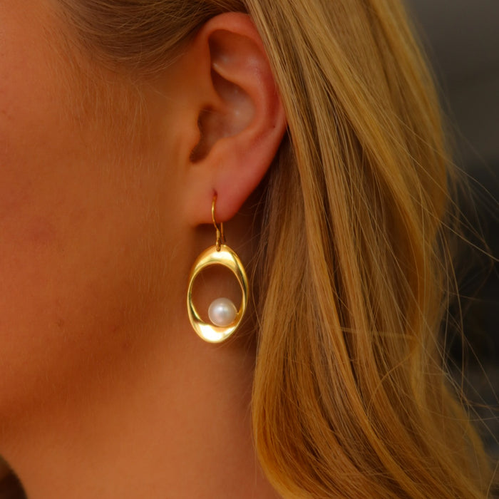 Halo Pearl Earrings Gold