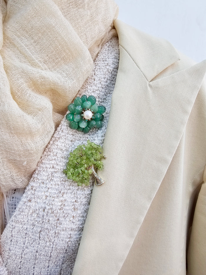 Handcrafted Flower Shaped Aventurine Brooch