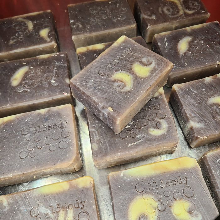 Lavender Essential Oil Soap with Tumeric and Alkanet Root Powder "Debbie's"