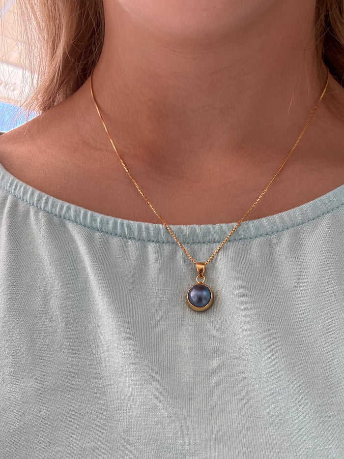 Mabe Blue Pearl Pendant Gold Vermeil | Lush Designs