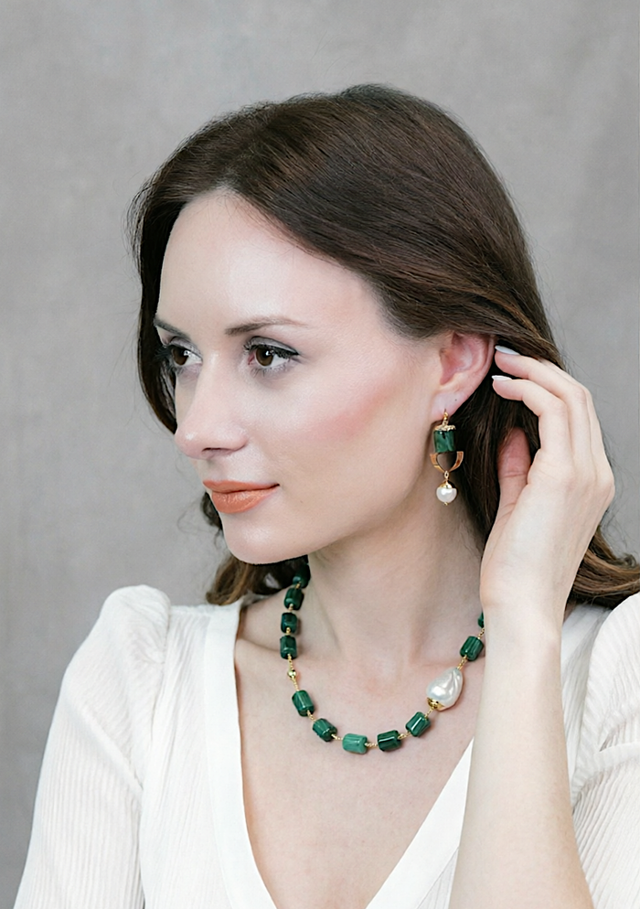 Malachite With Baroque Pearl Necklace AN037