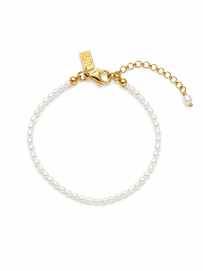 Mermaids Treasure Pearl Bracelet Gold with genuine freshwater pearls, premium gold vermeil chain, and beach-inspired Australian jewellery design.