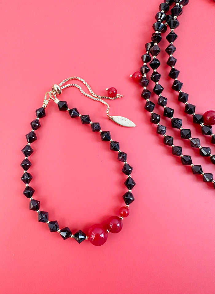 Natural Garnet with Red Coral Adjustable Bracelet JB002 - FARRA