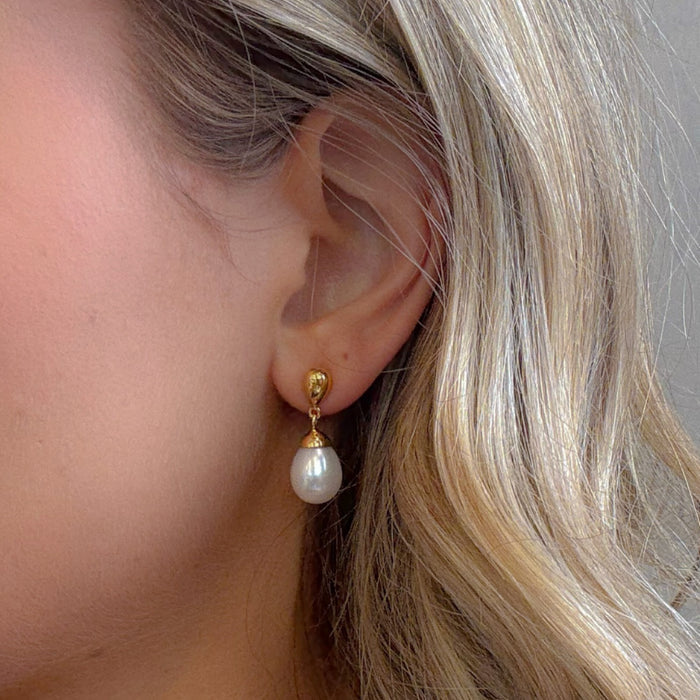 Ocean Spray Pearl Stud Earrings Gold