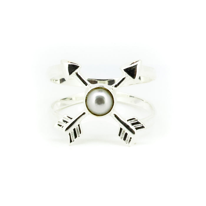 Pearl Tide Arrow Ring