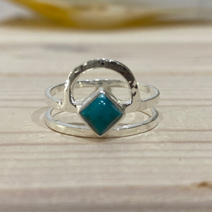 sterling silver ring with turquoise gemstone
