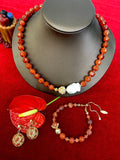 Red Agate With Baroque Pearl Short Necklace HN034 - FARRA