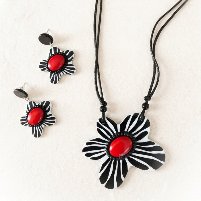 Red Bumble Blossom Daisy Pendant
