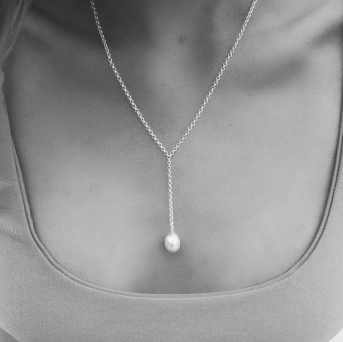 Ricki Pearl Necklace Silver| Sterling Silver Freshwater Pearl Necklace Australia