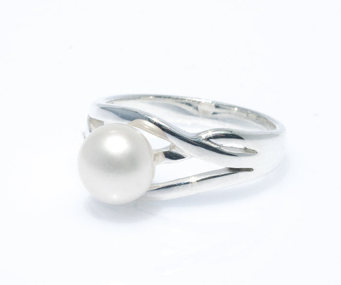 pearl ring