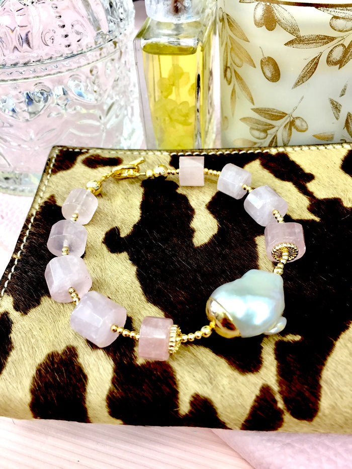 Rose Quartz & Baroque Pearls Bracelet DB205 - FARRA