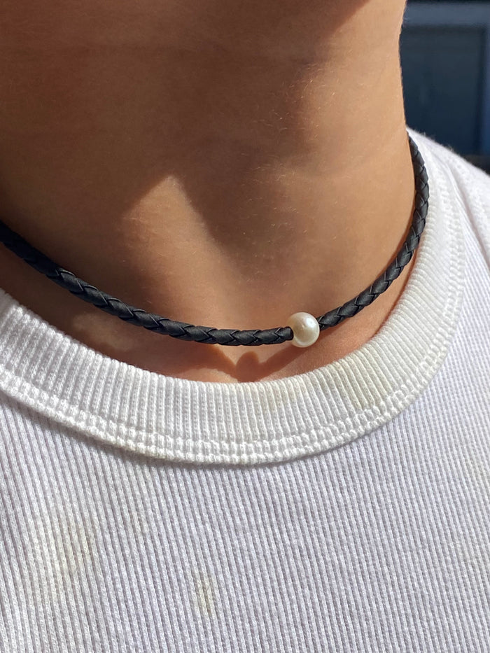 Sandcastles Children’s Black Braid Pearl Necklace