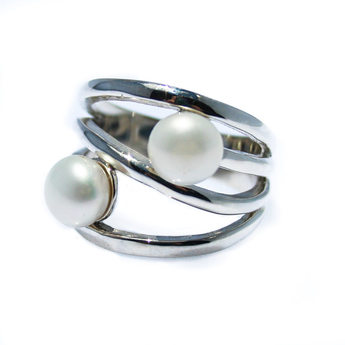 Sandy Shores Pearl Silver Ring