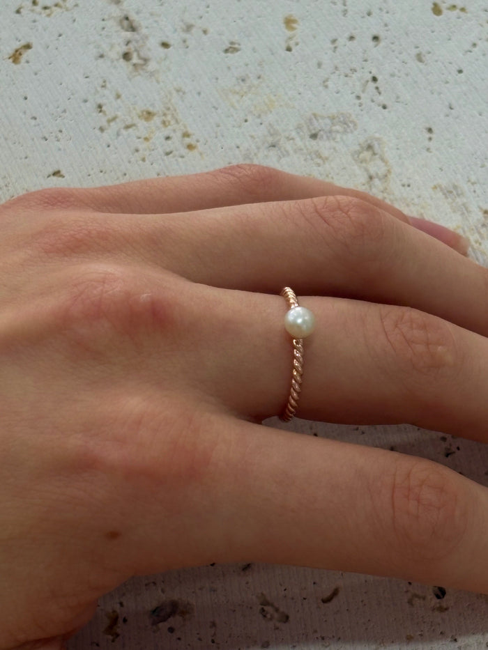 Seabreeze Pearl Ring Rose Gold