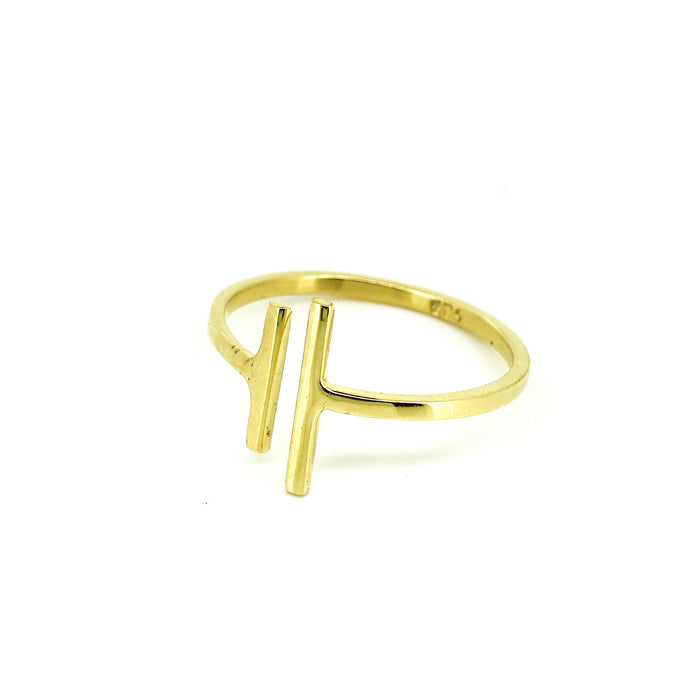 Seaside Horizon Ring Gold crafted in gold vermeil over 925 sterling silver